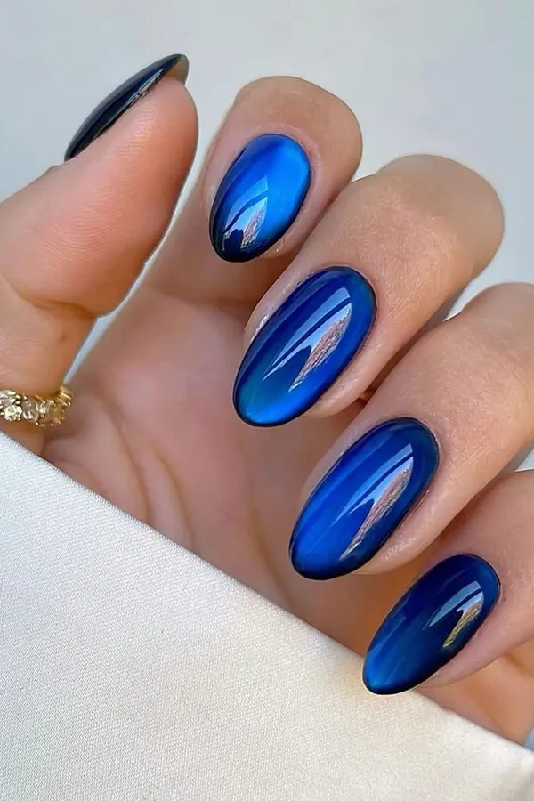Blue nail implant 16