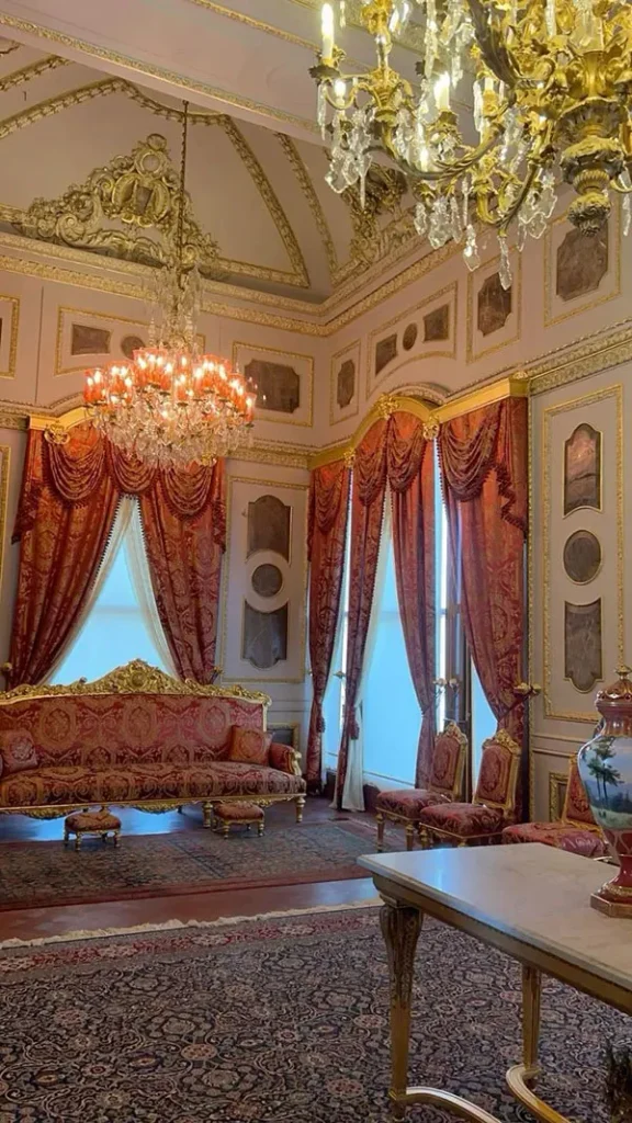 Classic decoration 2