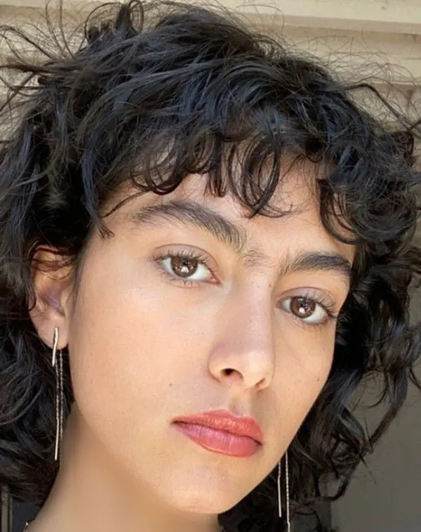 Continuous eyebrow model 5