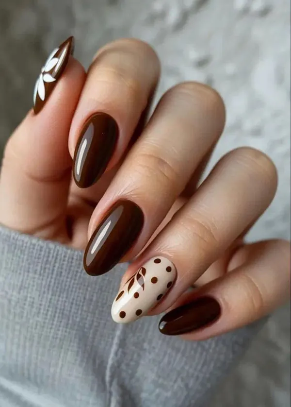 Cream brown nail design 16