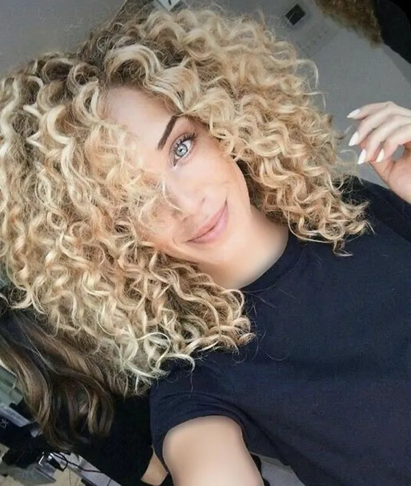 Curly hair style 6