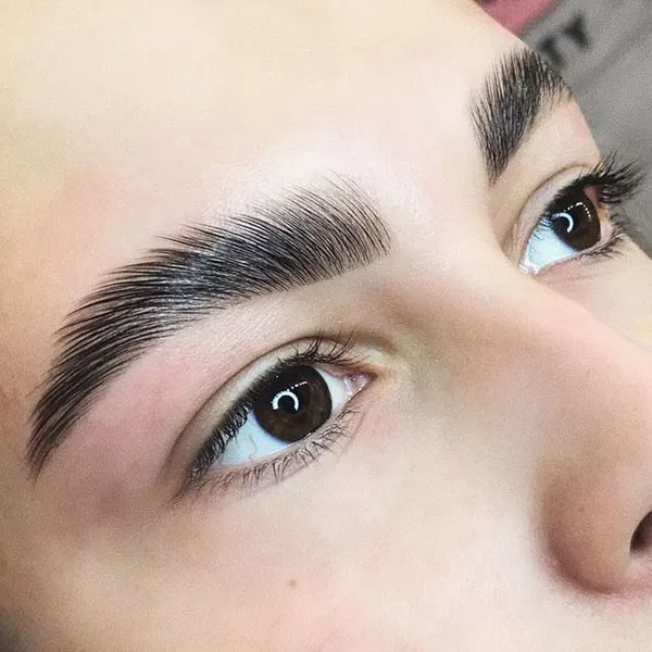 30 مدل کاشت ابرو زنانه و دخترانه؛ ابروهای طبیعی و پرپشت مثل روزای اول... 13 Eyebrow implant model 11