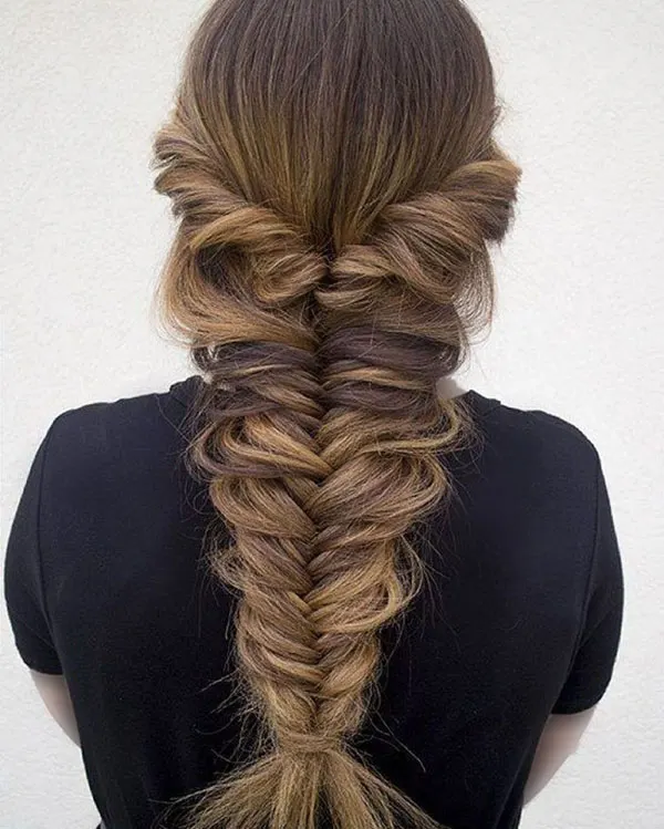 342 مدل مو تیغ ماهی دخترانه؛ بافت زیبا و جدید برای موهای متوسط و بلند💖 15 Fishtail hairstyle 12