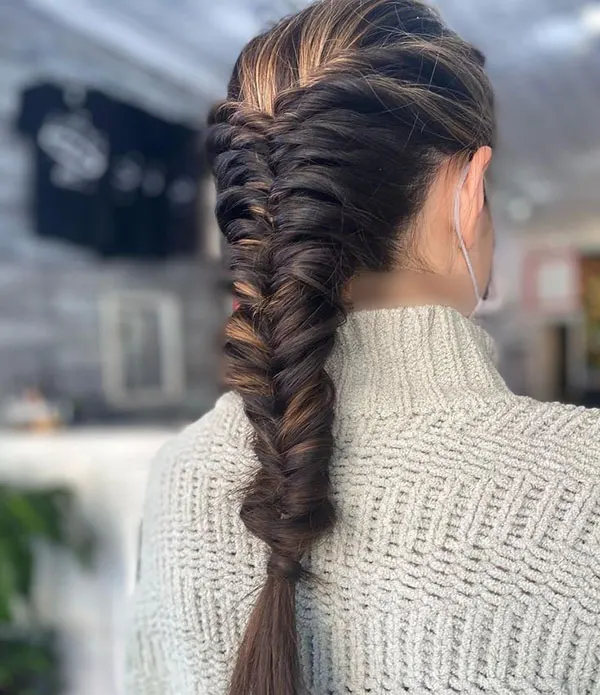 342 مدل مو تیغ ماهی دخترانه؛ بافت زیبا و جدید برای موهای متوسط و بلند💖 4 Fishtail hairstyle 3