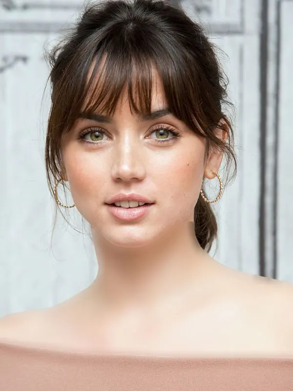 Girls bangs hairstyle 15