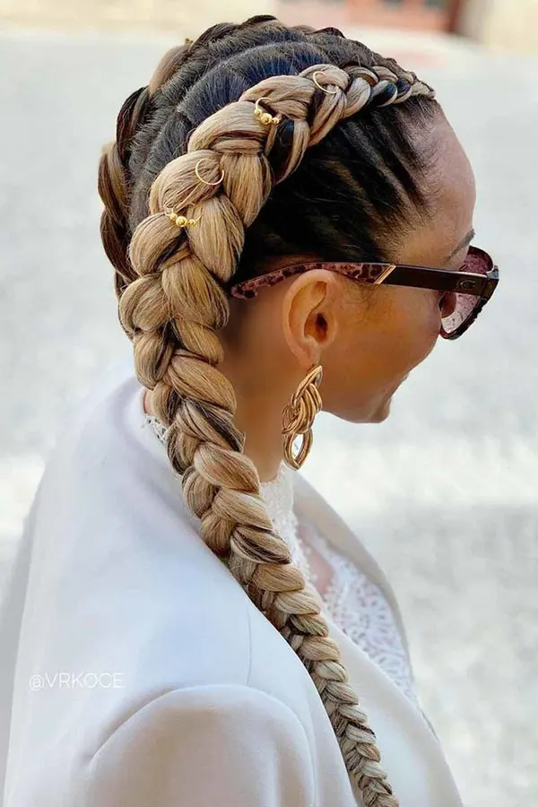 Girls braided hairstyle for a party 31