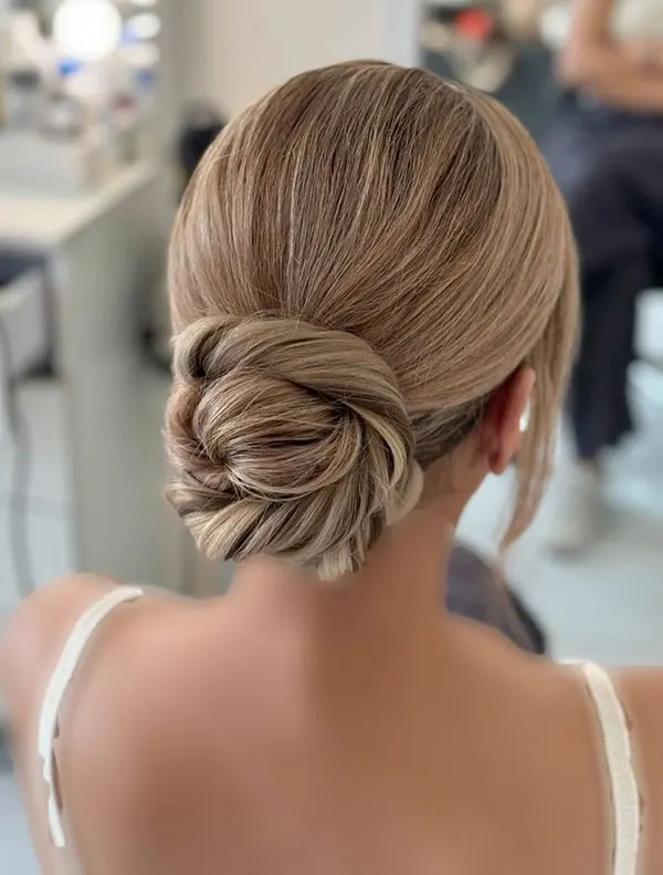 Hair bun style 13
