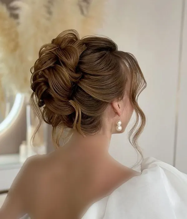 Hair bun style 18
