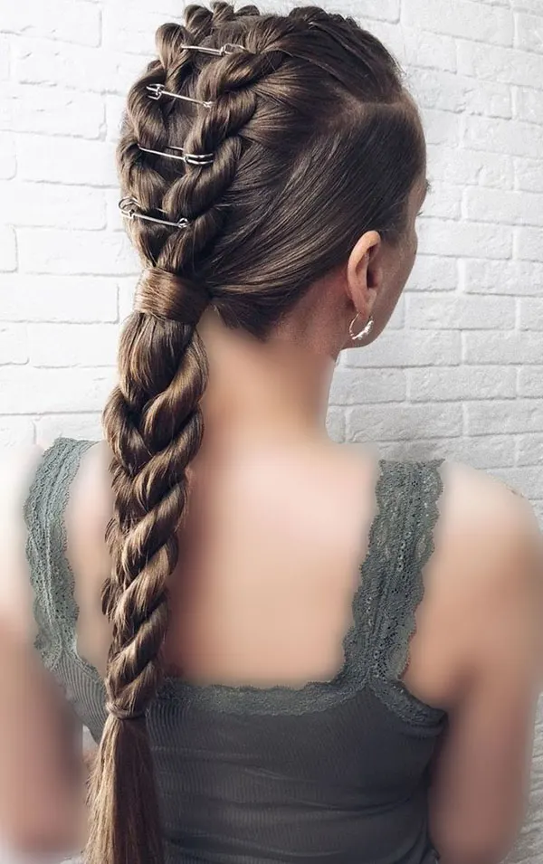 Hair weave from the top of the head 23