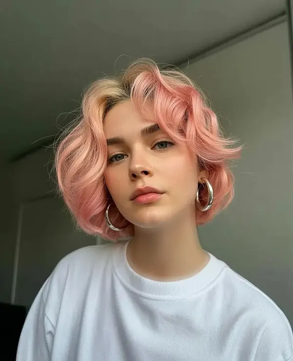 Haircuts for curly hair 29