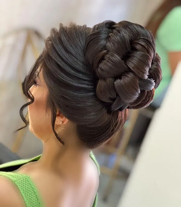 Hairstyles for a wedding 14