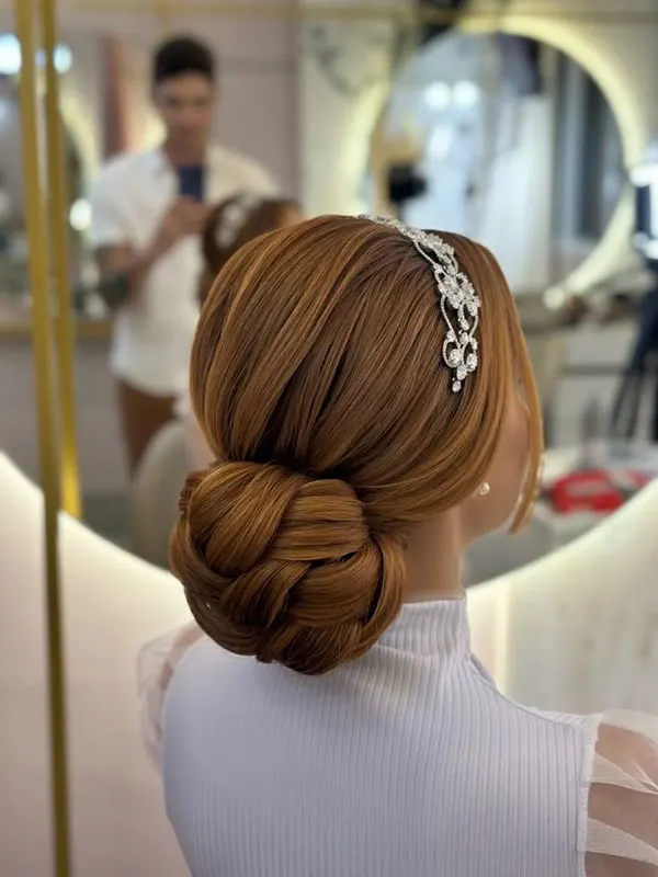 Hairstyles for a wedding 19