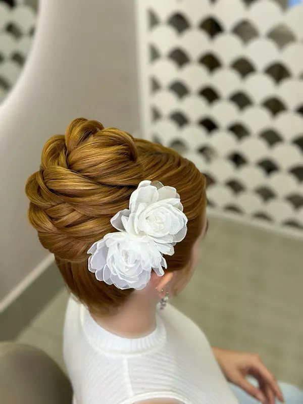 Hairstyles for a wedding 6