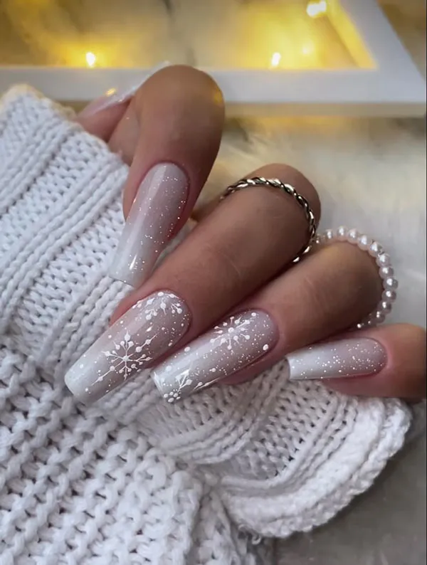 Instagrams new bridal nail style 25