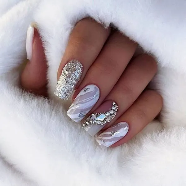 Instagrams new bridal nail style 26