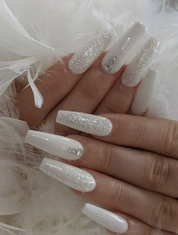 Instagrams new bridal nail style 9