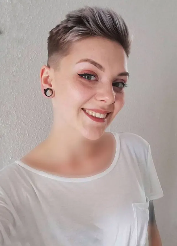 Lati boxing hairstyle for girls 27