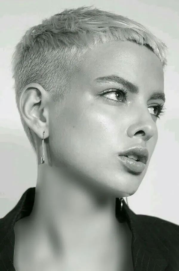 Lati boxing hairstyle for girls 33