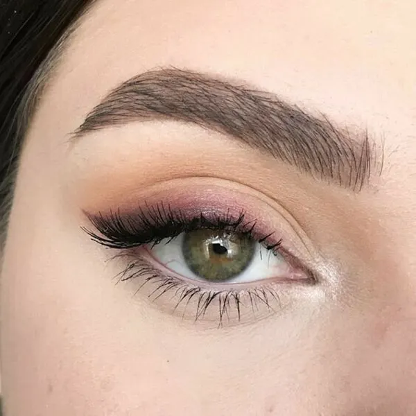 Light eyeshadow for girls 23