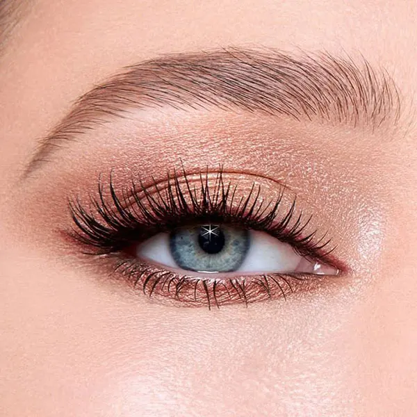 Light eyeshadow for girls 25