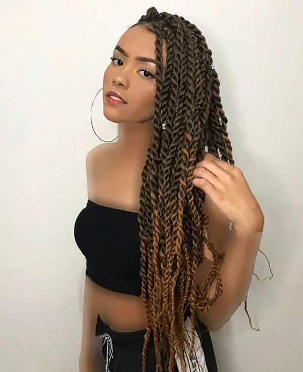 Long African hair weave 3