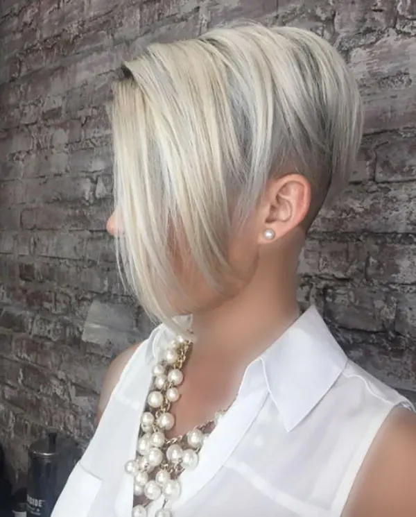 Long pixie hairstyle 29