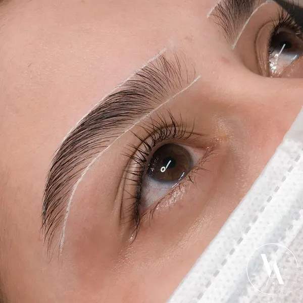 Micro eyebrow model for girls 23
