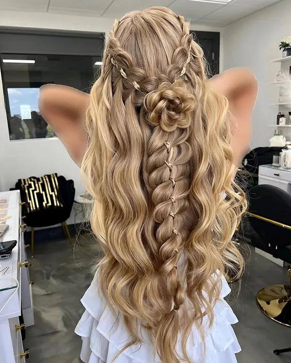 New girls hair weave model 30