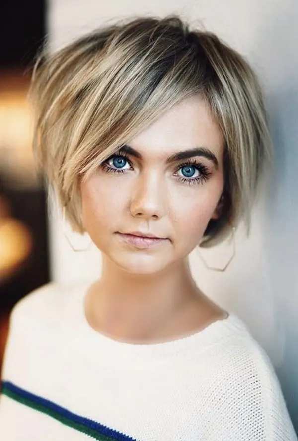 New short hairstyle for women 27