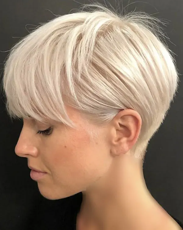 New short hairstyle for women 28