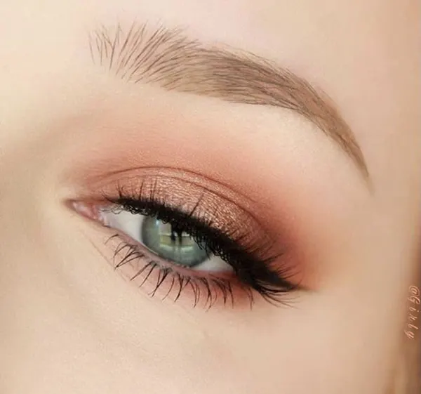 33 مدل سایه چشم رنگ نود؛ | انتخاب محبوب اینفلوئنسرها برای میکاپ روزمره🔥 5 Nude eyeshadow 3
