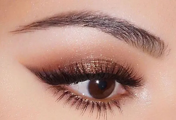 33 مدل سایه چشم رنگ نود؛ | انتخاب محبوب اینفلوئنسرها برای میکاپ روزمره🔥 11 Nude eyeshadow 7