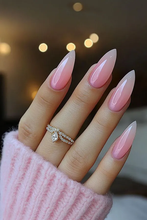 37 مدل آمبره ناخن دخترانه؛ ترند دلبر و خاص برای دخترای مینیمال 😍 18 Ombre nail model 15