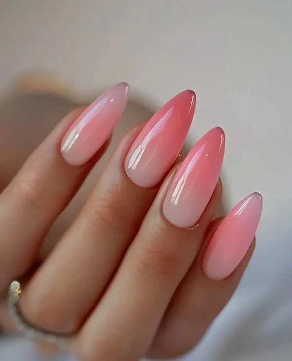 37 مدل آمبره ناخن دخترانه؛ ترند دلبر و خاص برای دخترای مینیمال 😍 33 Ombre nail model 29
