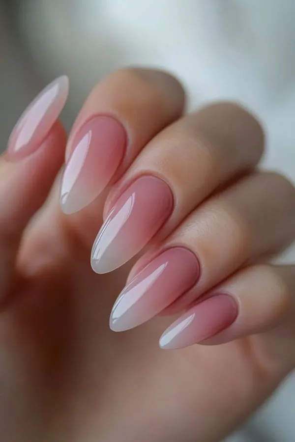 37 مدل آمبره ناخن دخترانه؛ ترند دلبر و خاص برای دخترای مینیمال 😍 6 Ombre nail model 3