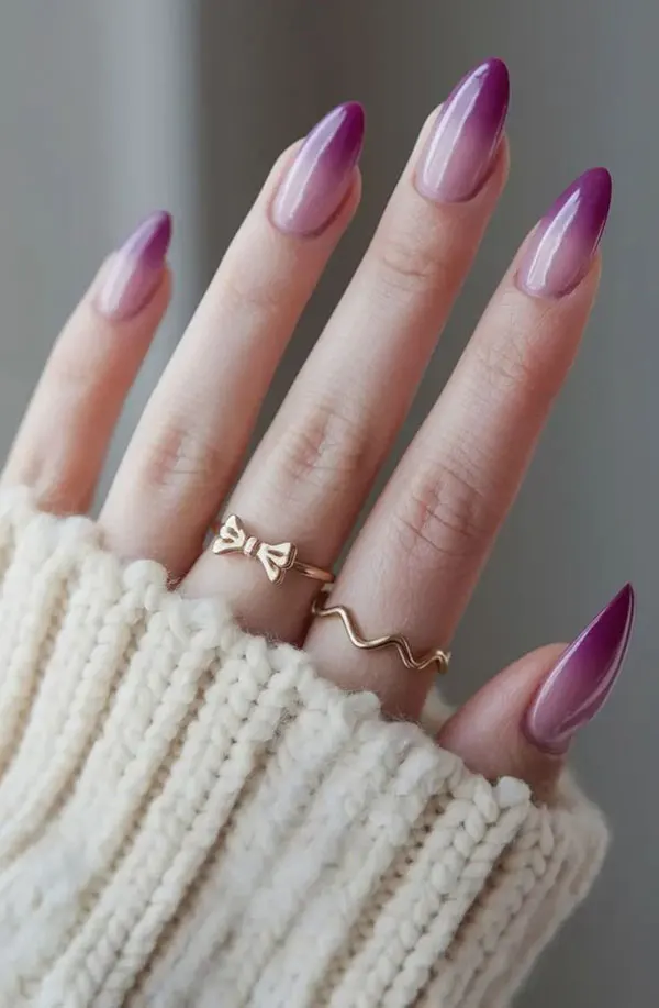 37 مدل آمبره ناخن دخترانه؛ ترند دلبر و خاص برای دخترای مینیمال 😍 9 Ombre nail model 6