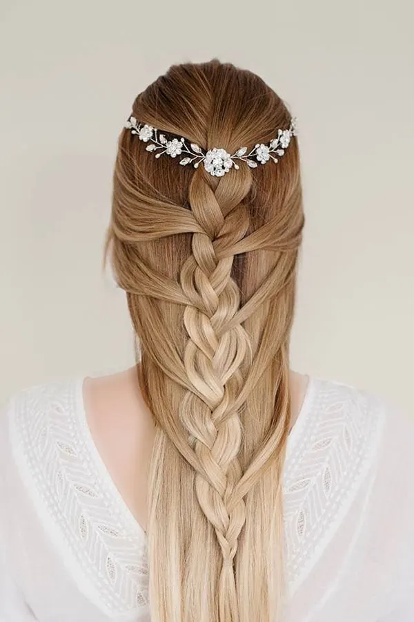 34 مدل بافت مو مجلسی باز دخترونه | استایل رویايی برای مهمونیای خاص! 33 Open backed hair weave model 29