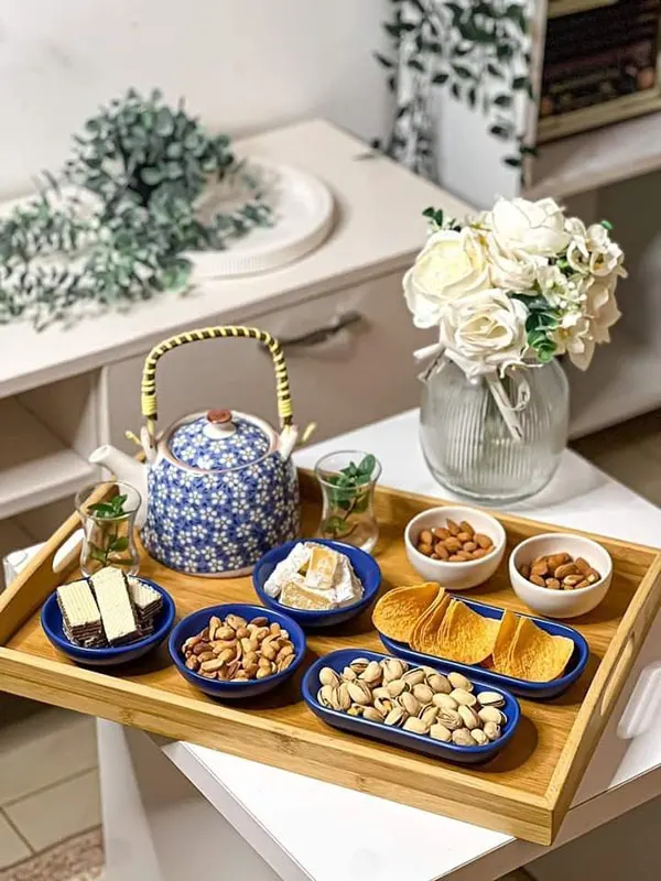 Reception table arrangement 25
