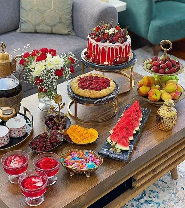Reception table arrangement 3