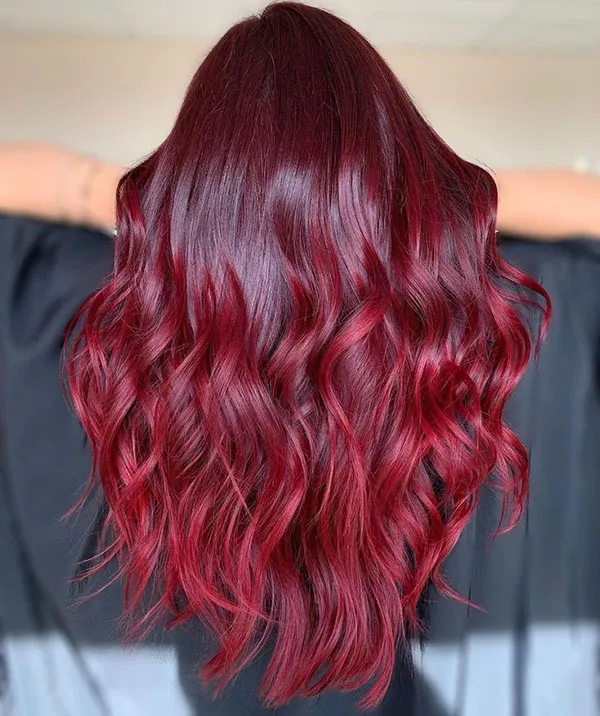 33 مدل رنگ مو یاقوتی ترند پاییز؛ وقتشه بدرخشی مثل یاقوت 💕 14 Ruby hair color 10