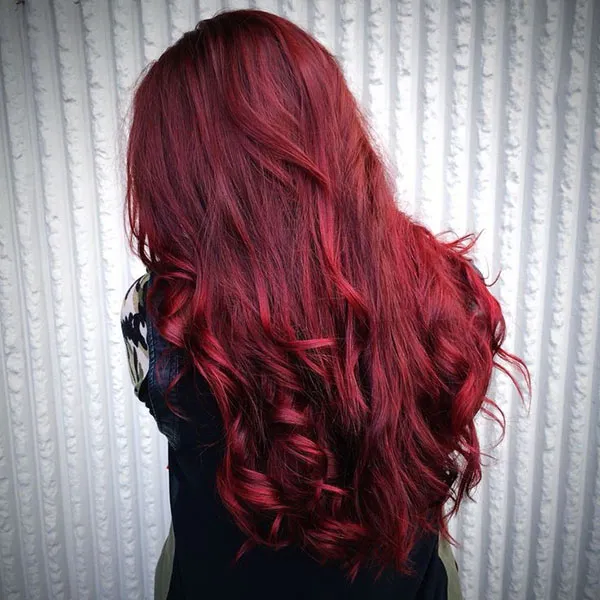 33 مدل رنگ مو یاقوتی ترند پاییز؛ وقتشه بدرخشی مثل یاقوت 💕 18 Ruby hair color 14