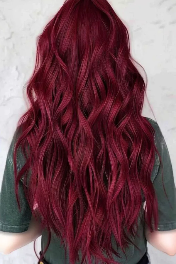 33 مدل رنگ مو یاقوتی ترند پاییز؛ وقتشه بدرخشی مثل یاقوت 💕 22 Ruby hair color 20