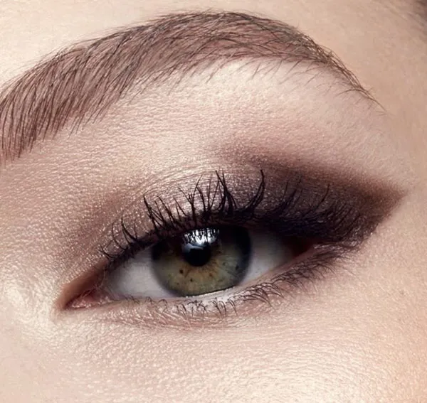Semi smoky shade 19