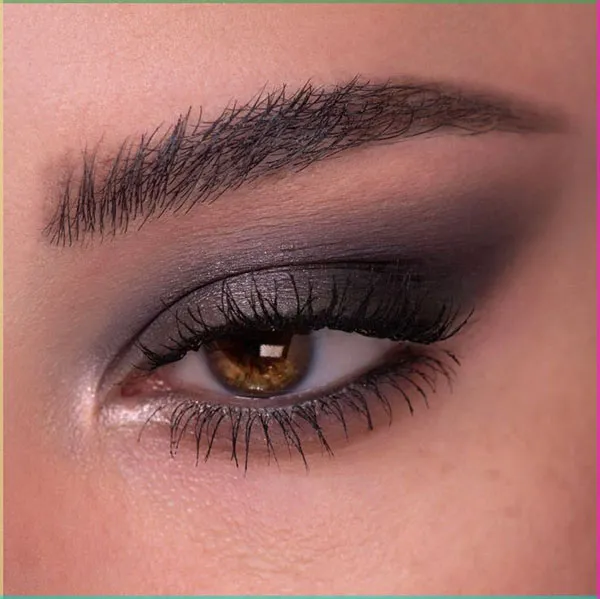 Semi smoky shade 23