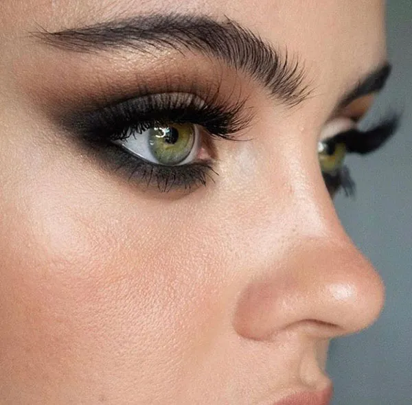 Semi smoky shade 8