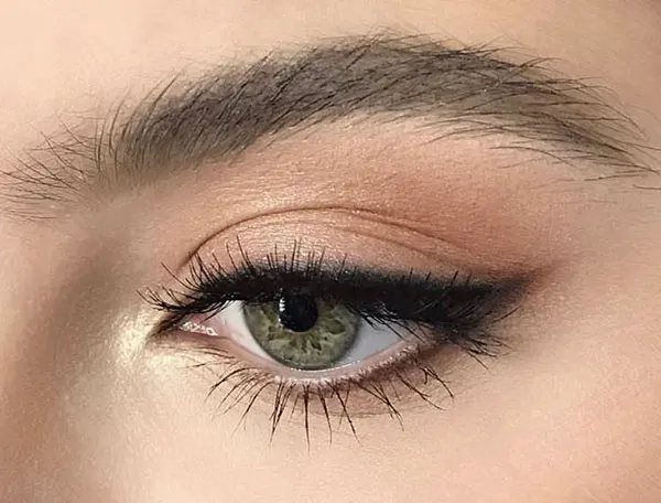 31 مدل آرایش چشم ساده؛ از نود تا شاین خفیف دلبر! 15 Simple eye makeup 10