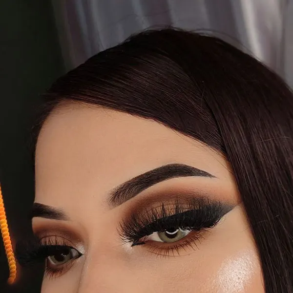 Smokey eye shadow 28