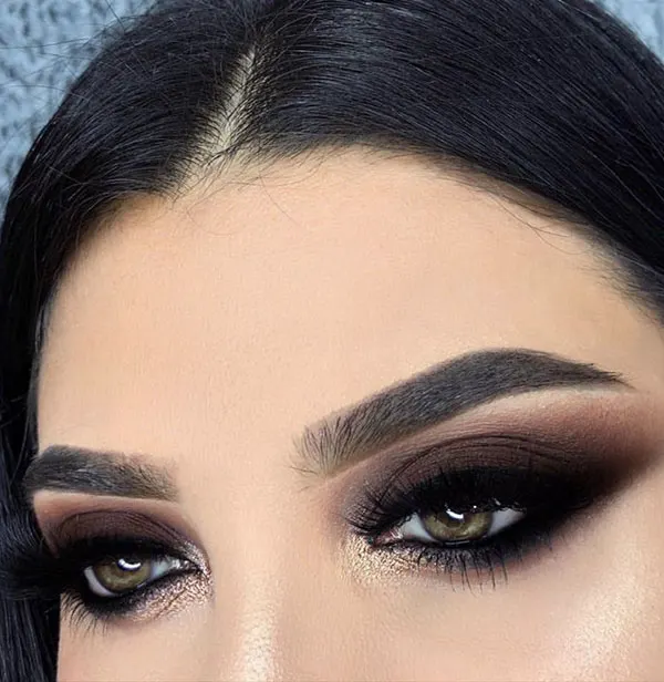 Smokey eye shadow 4