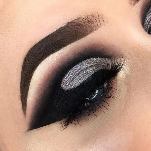 Smokey eye shadow 5