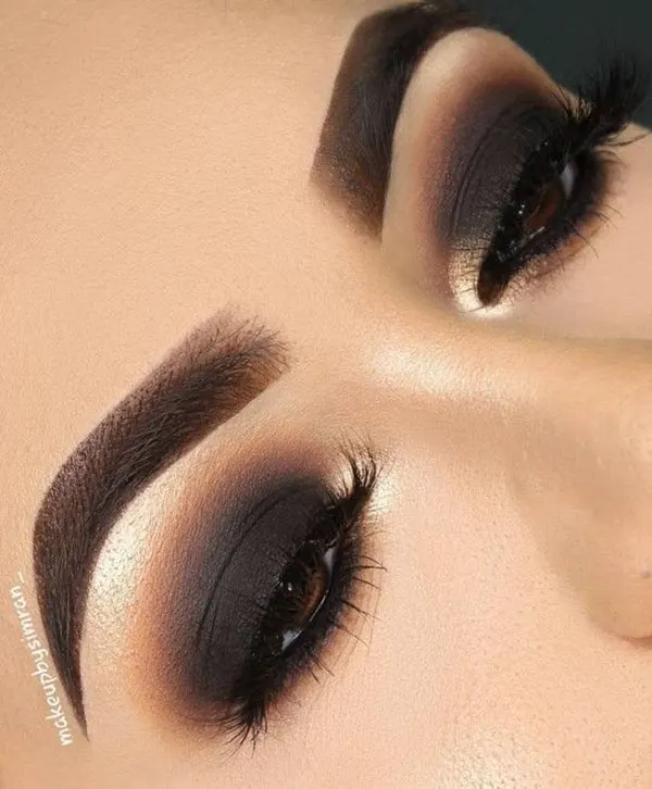 Smokey eye shadow 7